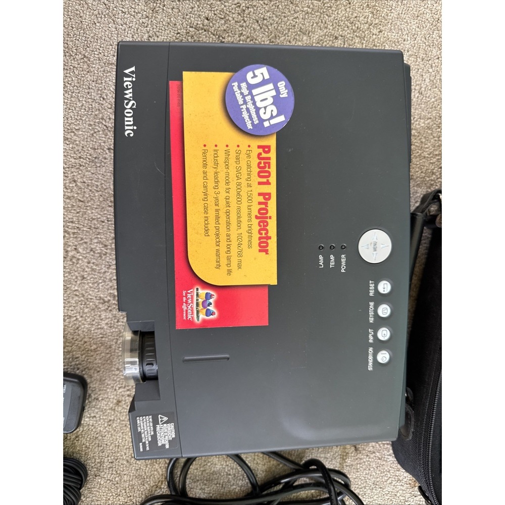 ViewSonic PJ501 3 Panel LCD Digital Multimedia Projector VPROJ25048-1W With Case - Picture 3 of 16